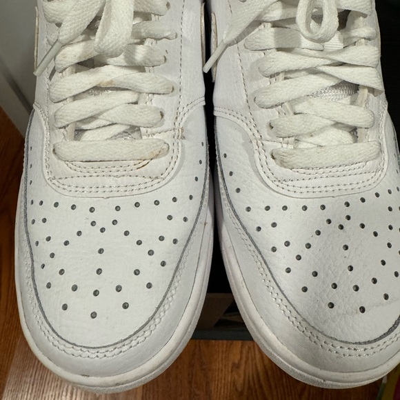 Nike Court Vision Low CD5434100 Women’s Low Top Sneakers White Size 6.5 - Picture 2 of 8